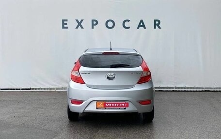 Hyundai Solaris II рестайлинг, 2014 год, 795 000 рублей, 4 фотография