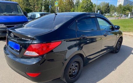 Hyundai Solaris II рестайлинг, 2013 год, 860 000 рублей, 3 фотография