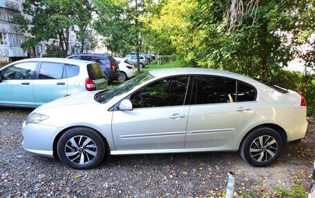 Renault Laguna III рестайлинг, 2008 год, 850 000 рублей, 2 фотография