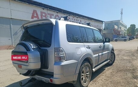 Mitsubishi Pajero IV, 2011 год, 2 350 000 рублей, 4 фотография