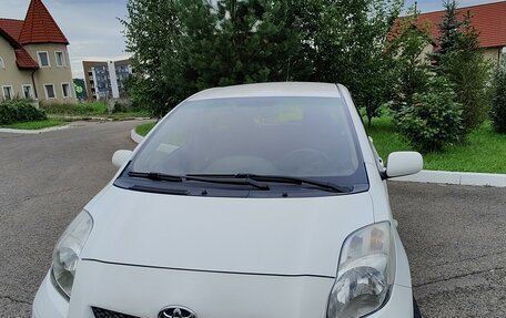 Toyota Yaris III рестайлинг, 2009 год, 775 000 рублей, 9 фотография