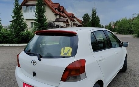 Toyota Yaris III рестайлинг, 2009 год, 775 000 рублей, 4 фотография