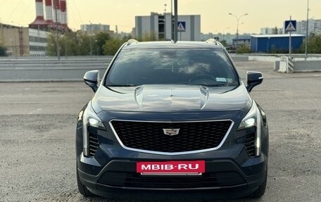 Cadillac XT4 I, 2020 год, 2 980 000 рублей, 3 фотография