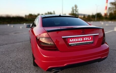 Mercedes-Benz C-Класс, 2013 год, 2 000 000 рублей, 4 фотография