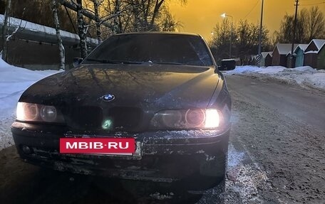 BMW 5 серия, 1996 год, 500 000 рублей, 3 фотография