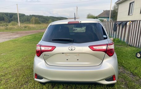 Toyota Vitz, 2019 год, 1 090 000 рублей, 4 фотография