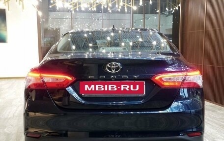 Toyota Camry, 2018 год, 2 570 000 рублей, 5 фотография