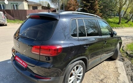 Volkswagen Tiguan I, 2016 год, 2 100 000 рублей, 3 фотография