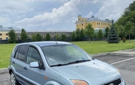 Ford Fusion I, 2006 год, 330 000 рублей, 3 фотография