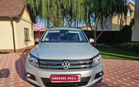 Volkswagen Tiguan I, 2012 год, 1 340 000 рублей, 2 фотография