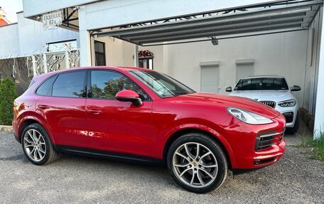 Porsche Cayenne III, 2021 год, 8 290 000 рублей, 2 фотография