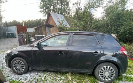 KIA cee'd I рестайлинг, 2011 год, 900 000 рублей, 4 фотография