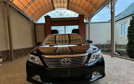 Toyota Camry, 2014 год, 1 700 000 рублей, 5 фотография