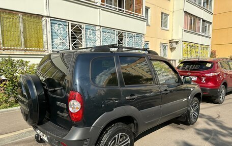 Chevrolet Niva I рестайлинг, 2013 год, 649 000 рублей, 3 фотография