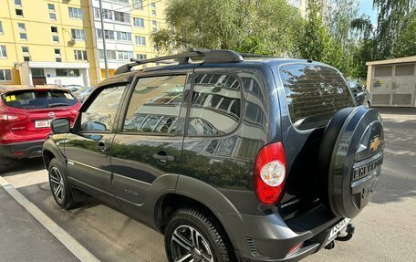 Chevrolet Niva I рестайлинг, 2013 год, 649 000 рублей, 4 фотография