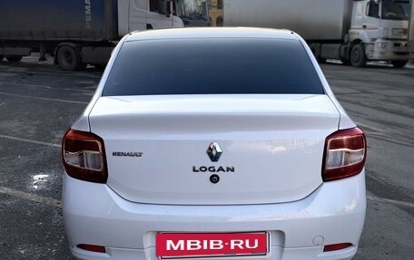 Renault Logan II, 2016 год, 700 000 рублей, 7 фотография