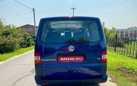 Volkswagen Transporter T5 рестайлинг, 2009 год, 1 730 000 рублей, 8 фотография