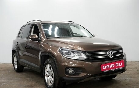 Volkswagen Tiguan I, 2015 год, 1 545 000 рублей, 3 фотография