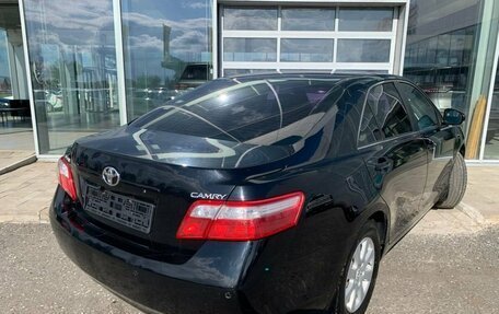 Toyota Camry, 2011 год, 1 250 000 рублей, 4 фотография