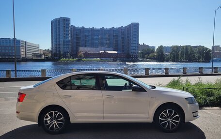 Skoda Octavia, 2015 год, 1 570 000 рублей, 2 фотография