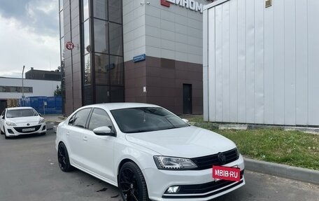 Volkswagen Jetta VI, 2017 год, 1 520 000 рублей, 3 фотография