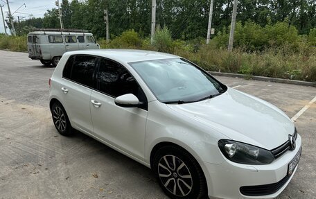 Volkswagen Golf VI, 2011 год, 940 000 рублей, 3 фотография