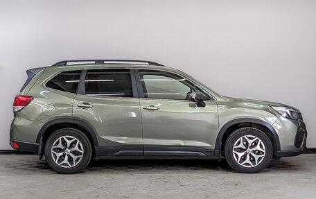 Subaru Forester, 2018 год, 3 150 000 рублей, 4 фотография