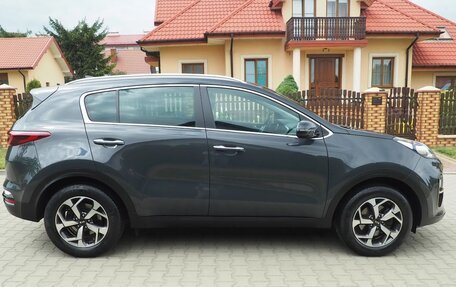 KIA Sportage IV рестайлинг, 2019 год, 1 690 000 рублей, 5 фотография