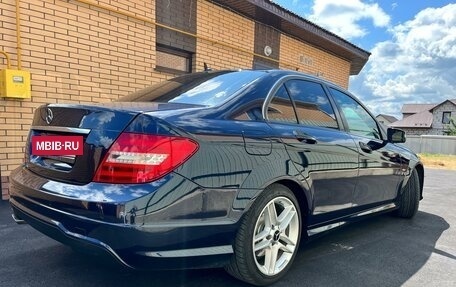 Mercedes-Benz C-Класс, 2011 год, 1 500 000 рублей, 2 фотография