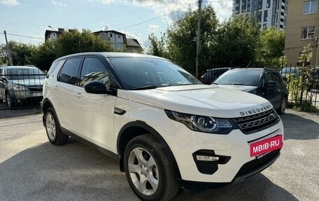 Land Rover Discovery Sport I рестайлинг, 2017 год, 2 150 000 рублей, 3 фотография