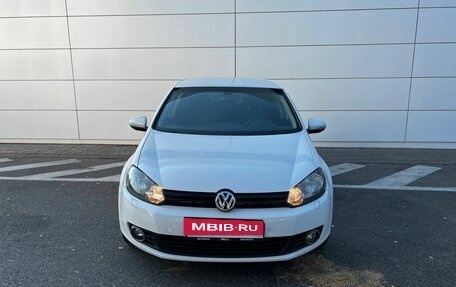 Volkswagen Golf VI, 2009 год, 900 000 рублей, 2 фотография