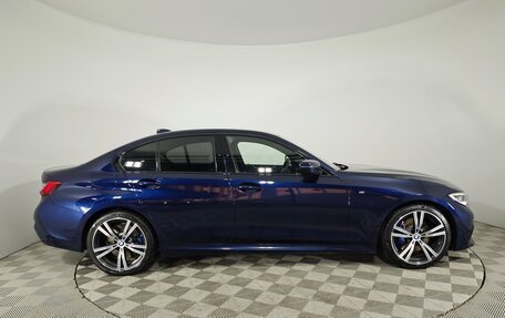 BMW 3 серия, 2019 год, 2 999 000 рублей, 4 фотография