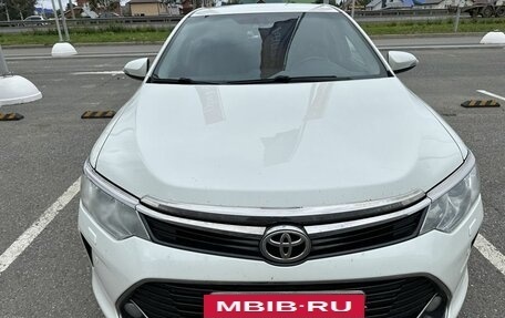 Toyota Camry, 2016 год, 2 250 000 рублей, 2 фотография