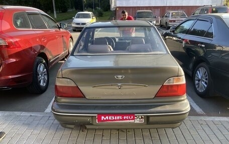 Daewoo Nexia I рестайлинг, 2004 год, 125 000 рублей, 2 фотография