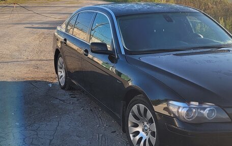 BMW 7 серия, 2006 год, 800 000 рублей, 3 фотография