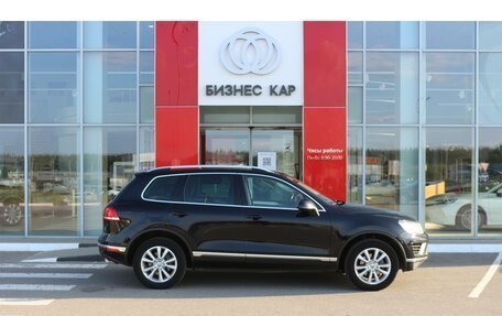 Volkswagen Touareg III, 2015 год, 3 150 000 рублей, 4 фотография