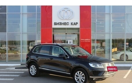 Volkswagen Touareg III, 2015 год, 3 150 000 рублей, 3 фотография