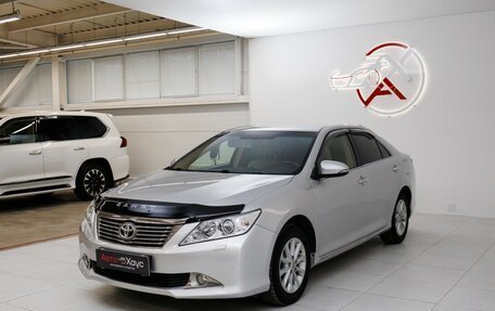 Toyota Camry, 2012 год, 2 035 000 рублей, 3 фотография