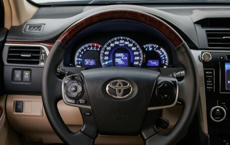 Toyota Camry, 2012 год, 2 035 000 рублей, 16 фотография