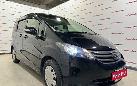 Honda Freed I, 2011 год, 1 170 000 рублей, 1 фотография