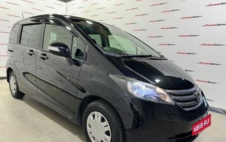 Honda Freed I, 2011 год, 1 170 000 рублей, 4 фотография