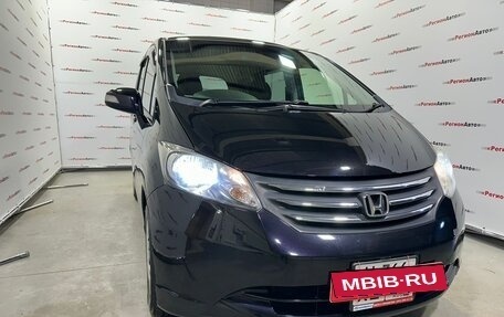 Honda Freed I, 2011 год, 1 170 000 рублей, 3 фотография