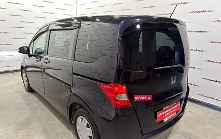 Honda Freed I, 2011 год, 1 170 000 рублей, 12 фотография