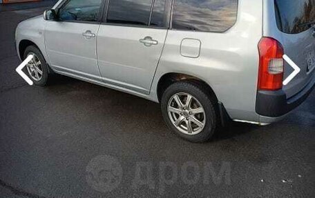 Toyota Probox I, 2005 год, 650 000 рублей, 5 фотография