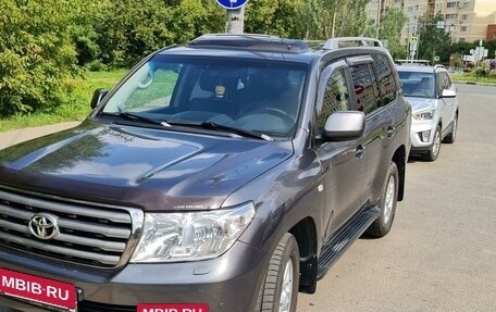 Toyota Land Cruiser 200, 2011 год, 3 400 000 рублей, 4 фотография