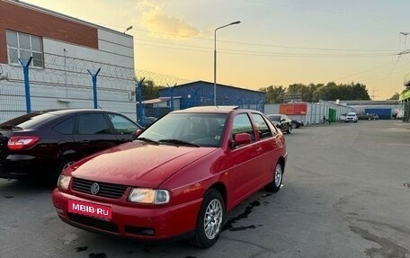 Volkswagen Polo III рестайлинг, 1996 год, 200 000 рублей, 1 фотография