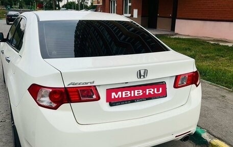 Honda Accord VIII рестайлинг, 2010 год, 1 385 000 рублей, 3 фотография