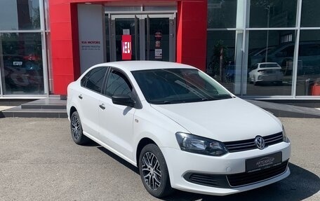 Volkswagen Polo VI (EU Market), 2011 год, 670 000 рублей, 3 фотография