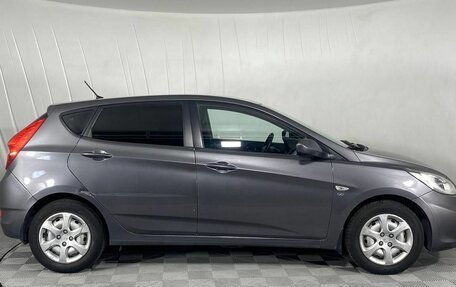 Hyundai Solaris II рестайлинг, 2012 год, 830 000 рублей, 4 фотография