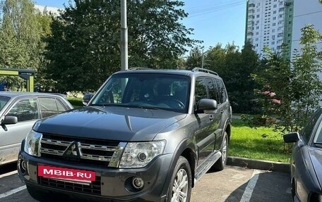 Mitsubishi Pajero IV, 2012 год, 2 890 000 рублей, 2 фотография